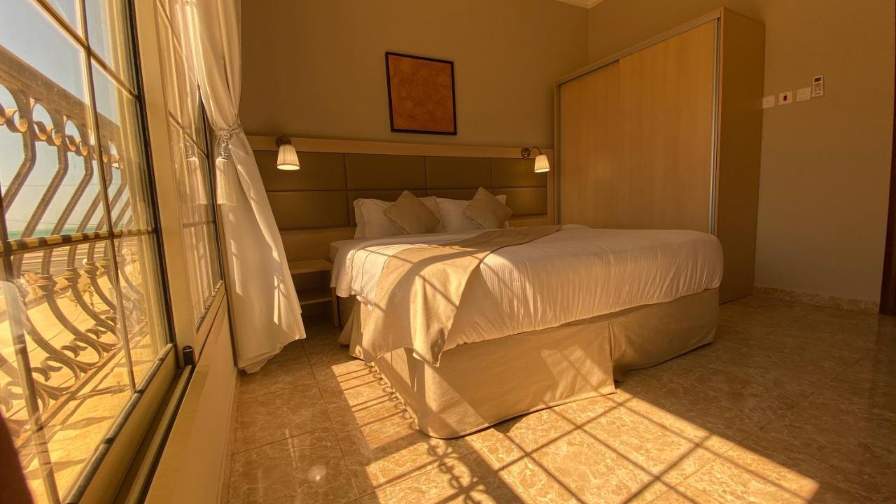 Arees Beach Hotel รัยยิส ภายนอก รูปภาพ