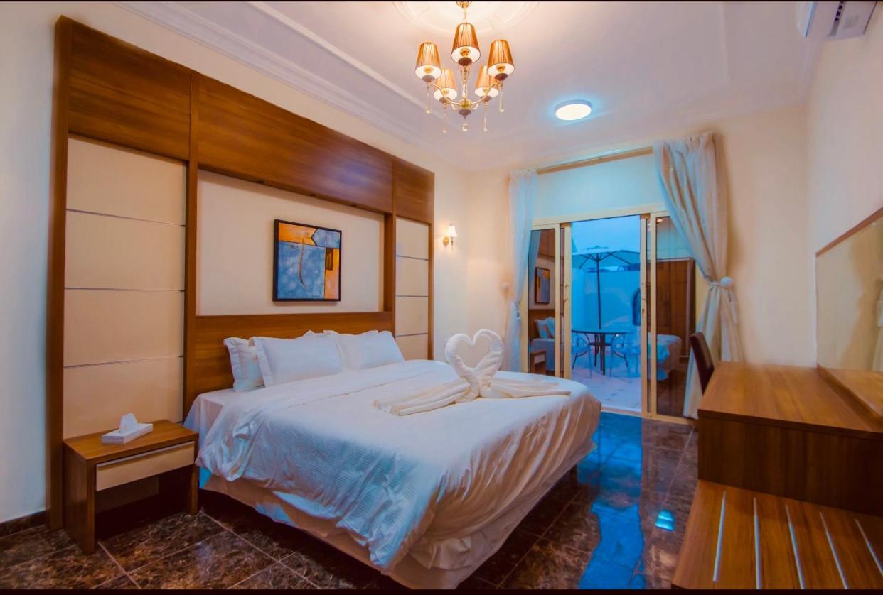 Arees Beach Hotel รัยยิส ภายนอก รูปภาพ
